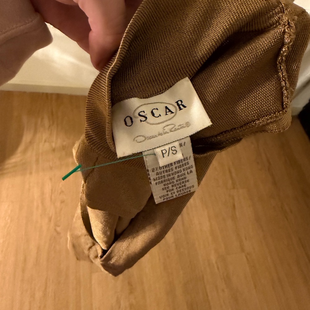 Oscar de la Renta Gold Top